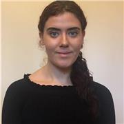 Profesora de inglés nativa con 4 años de experiencia. Doy clases a todos loa edades y niveles. Tengo un buen nivel de español